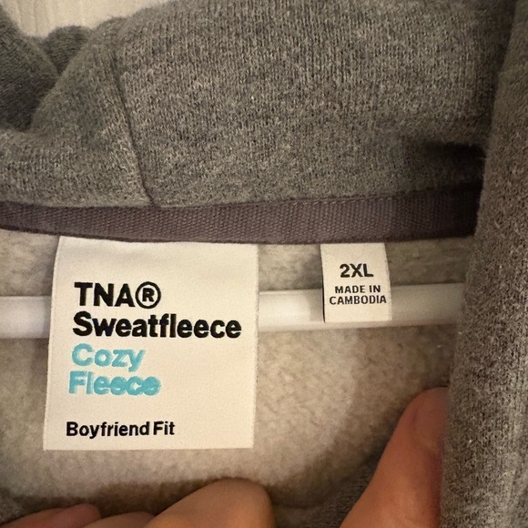 TNA/aritzia boyfriend hoodie - Picture 2 of 3